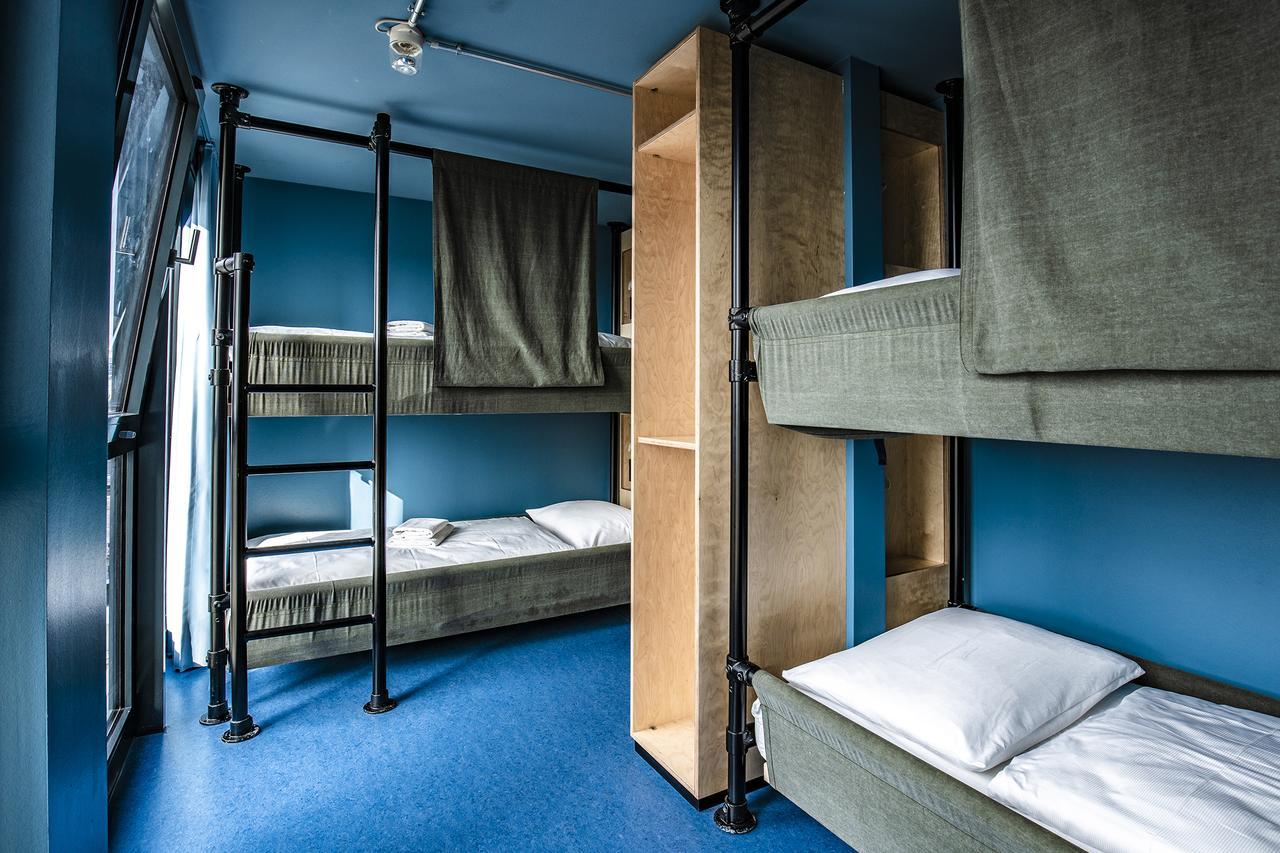 Dock Inn Hostel Warnemuende Rostock Exterior photo